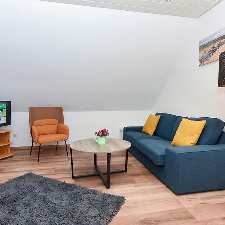 Ferienwohnung Wattgefluester エセンス エクステリア 写真
