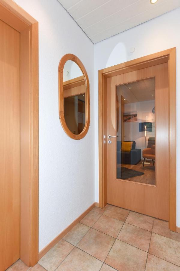 Ferienwohnung Wattgefluester エセンス エクステリア 写真